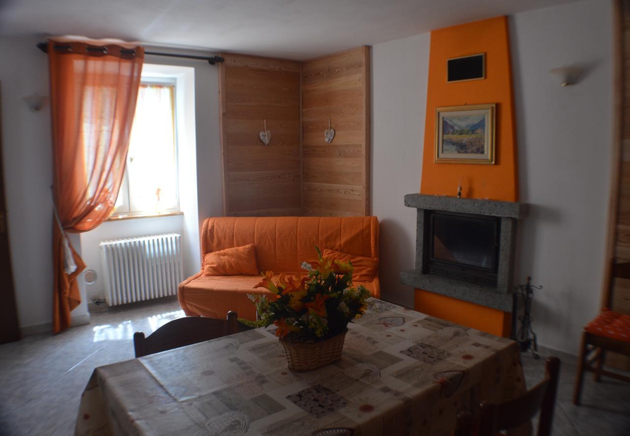 Residence Arvinei Malesco Buitenkant foto