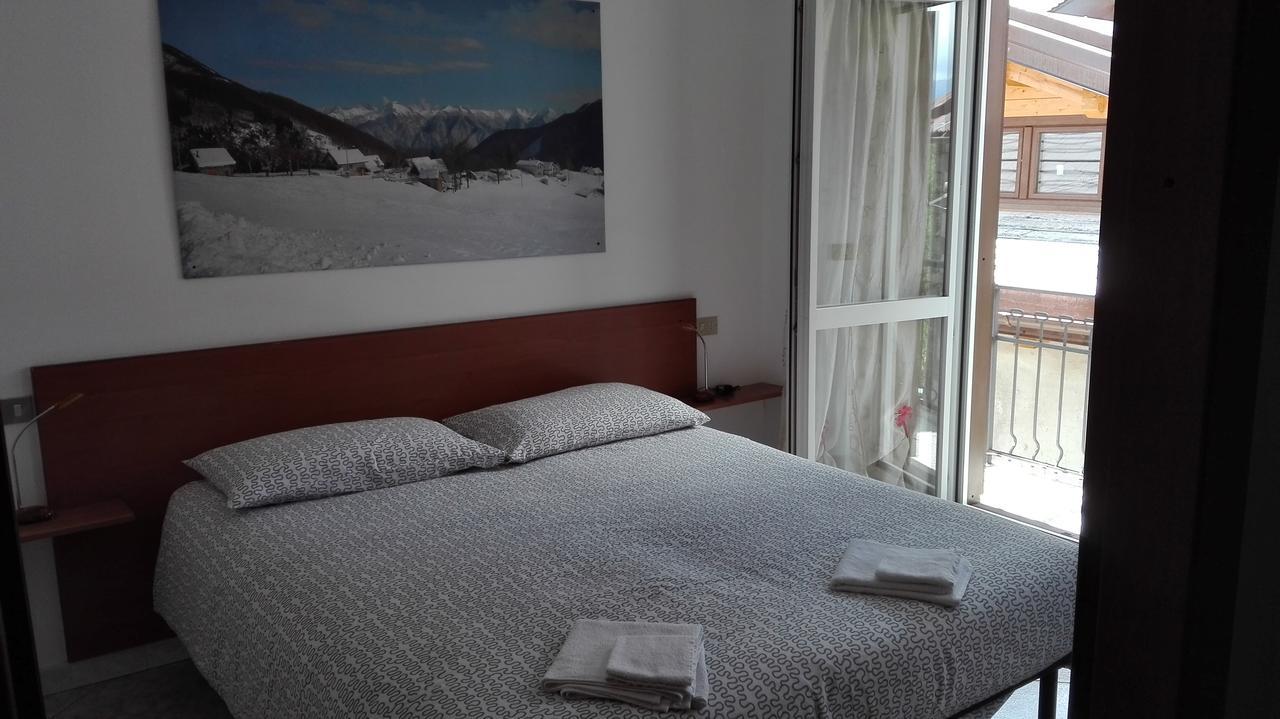 Residence Arvinei Malesco Kamer foto